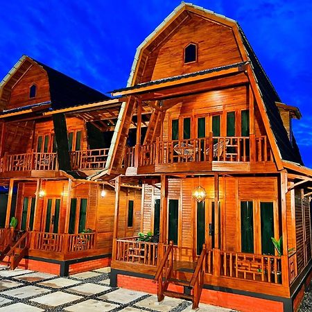 Villa Noerbaya House Bukittinggi Esterno foto
